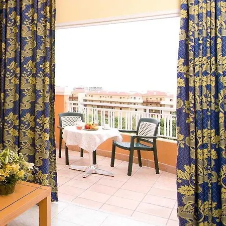 Отель Playa Real 4*