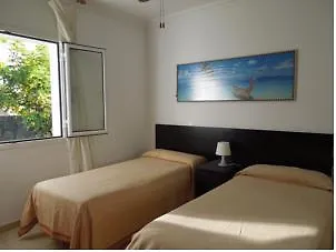 호텔 Playa Real 아데제