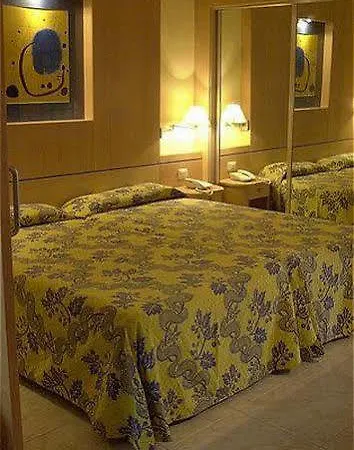 מלון Playa Real אדחה