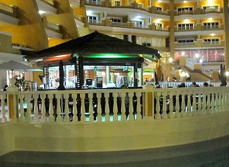 מלון Playa Real אדחה